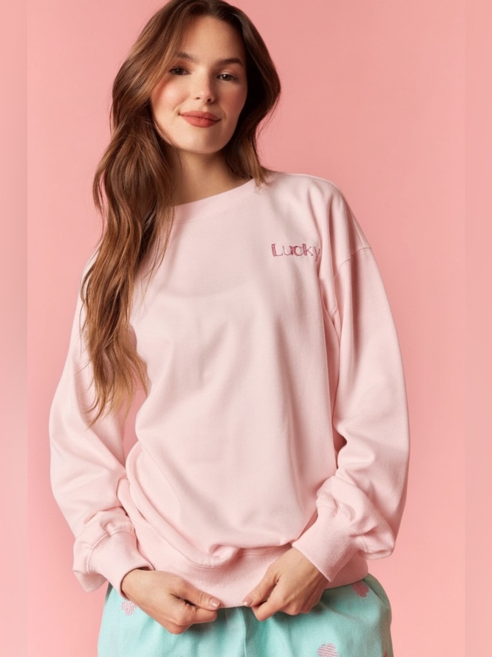 302 • Pink Lucky Clover Graphic Women’s Sweatshirt